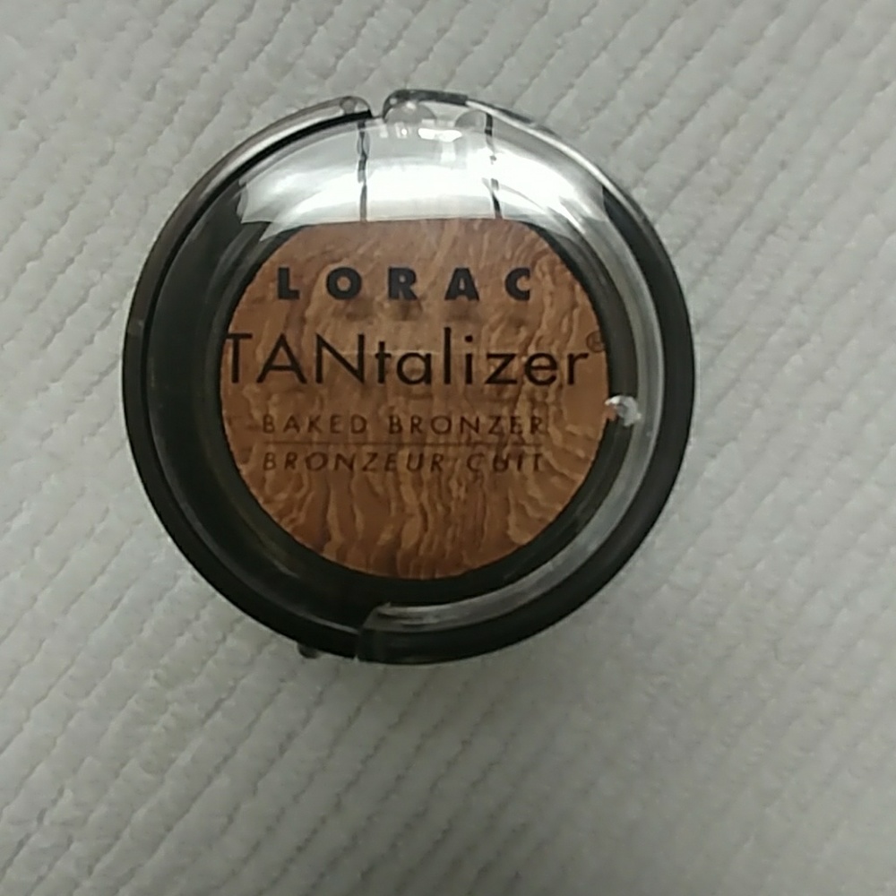 LORAC baked bronzer TANtalizer